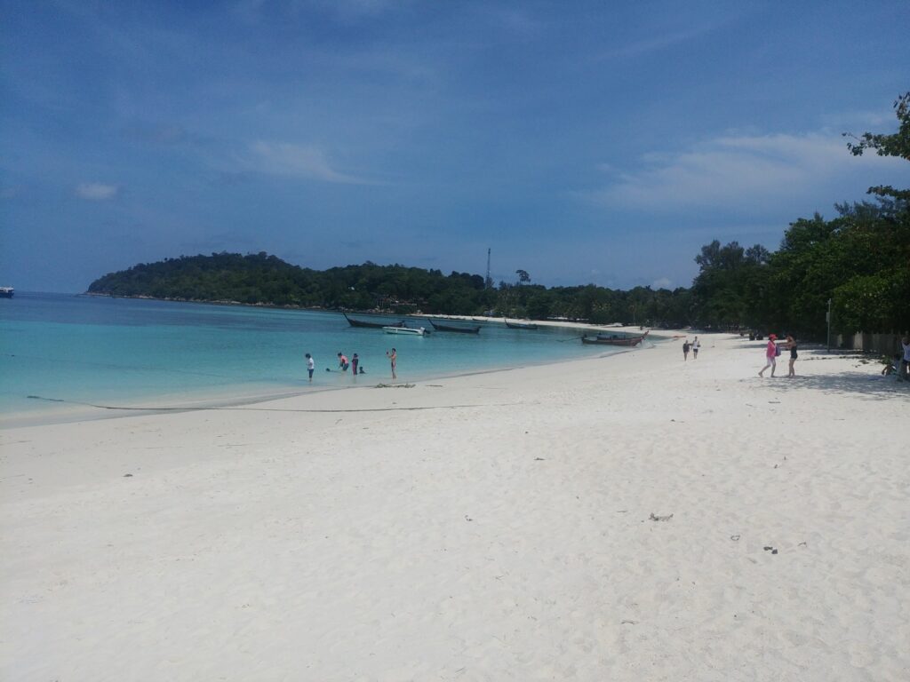 beaches koh lipe