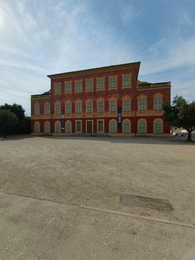 Exterior of matisse museum
