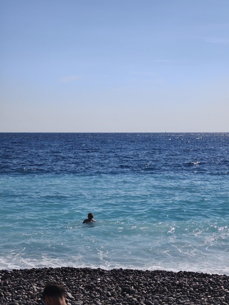Swim in the sea in Nice